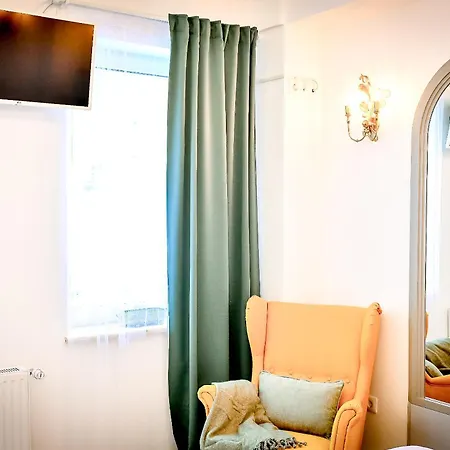 Casa Baritiu - Budget Hotel Brasov