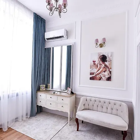 Casa Baritiu - Budget Hotel
