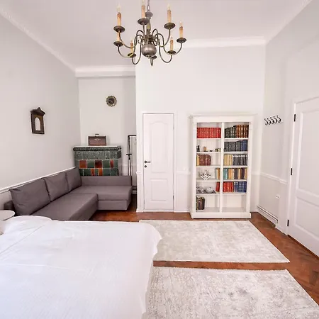 Casa Baritiu - Budget Hotel